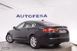 Jaguar XF 2.2D LUXURY AUTO 200CV 4P # CUERO, NAVY, PARKTRONIC - Miniatura 4