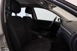 Renault Laguna Confort Expression 1.6 16V - Miniatura 28