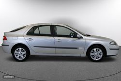 Renault Laguna Confort Expression 1.6 16V - Miniatura 5