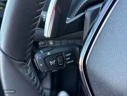 Peugeot 2008 Allure Hybrid eDCS6 100 kW (136 CV) - Miniatura 25