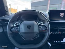 Peugeot 2008 Allure Hybrid eDCS6 100 kW (136 CV) - Miniatura 9
