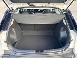 Kia Niro 1.6 GDi HEV 101,5kW (138CV) Concept - Miniatura 7