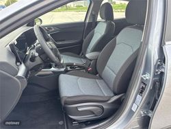 Kia XCeed 1.0 T-GDi Drive 85kW (115CV) - Miniatura 8