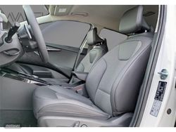 Kia Niro 1.6 GDi HEV 104kW (141CV) Drive - Miniatura 15