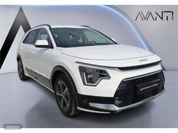 Kia Niro 1.6 GDi HEV 104kW (141CV) Drive - Miniatura 3