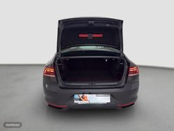Volkswagen Passat Executive 2.0 TDI 150 cv / TECHO SOLAR - Miniatura 13