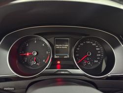 Volkswagen Passat Executive 2.0 TDI 150 cv / TECHO SOLAR - Miniatura 25