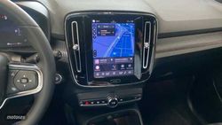 Volvo XC40 XC40 PLUS B3 (G) DARK - Miniatura 13
