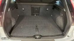 Volvo XC40 XC40 PLUS B3 (G) DARK - Miniatura 33