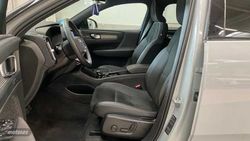 Volvo XC40 XC40 PLUS B3 (G) DARK - Miniatura 42