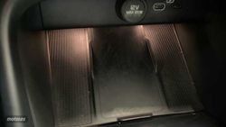 Volvo XC40 XC40 PLUS B3 (G) DARK - Miniatura 44