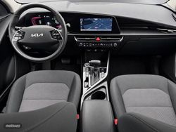 Kia Niro 1.6 GDI 129CV HEV Active 6DCT - Miniatura 7