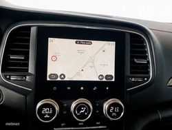 Renault Megane Techno E-Tech Híbrido Ench. 117kW - Miniatura 13