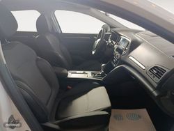 Renault Megane Techno E-Tech Híbrido Ench. 117kW - Miniatura 8