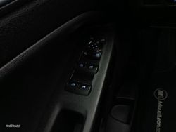 Ford Ecosport 1.0L EcoBoost 92kW (125CV) S & S ST Line - Miniatura 20
