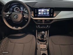 Skoda Kamiq 1.0 TSI 95CV Ambition - Miniatura 10