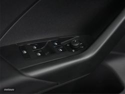 Volkswagen T-Cross 1.0 TSI 115CV Life - Miniatura 15