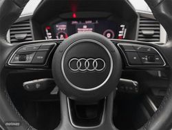 Audi A1 1.0 TFSI 110CV Adrenalin Stronic - Miniatura 9