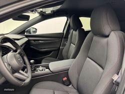 Mazda Mazda3 2.5L E-SKY G MHEV 103kW Homura - Miniatura 12