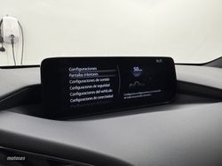 Mazda Mazda3 2.5L E-SKY G MHEV 103kW Homura - Miniatura 22
