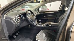 Ford Mondeo 2.0 TDCI 180 VIGNALE 180 4P - Miniatura 11