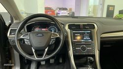 Ford Mondeo 2.0 TDCI 180 VIGNALE 180 4P - Miniatura 12