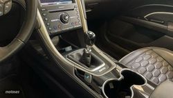 Ford Mondeo 2.0 TDCI 180 VIGNALE 180 4P - Miniatura 16