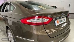 Ford Mondeo 2.0 TDCI 180 VIGNALE 180 4P - Miniatura 19