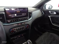 Kia Ceed 1.0 T-GDI 74KW STYLE EDITION 100CV 5P - Miniatura 24