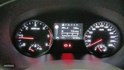Kia Sportage 1.7 CRDi x-Tech 2WD 116CV - Miniatura 17