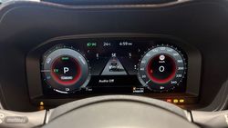 Nissan Juke II 1.6 Hybrid Tekna Hybrid - Miniatura 15