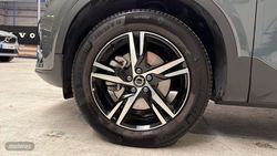 Volvo XC40 Plus, B3 Mild hybrid, Gasolina, Dark - Miniatura 11