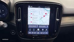Volvo XC40 Plus, B3 Mild hybrid, Gasolina, Dark - Miniatura 13