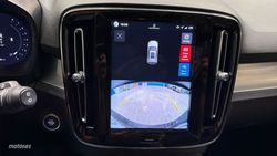 Volvo XC40 Plus, B3 Mild hybrid, Gasolina, Dark - Miniatura 16