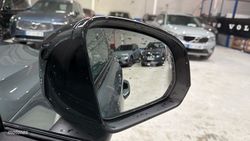 Volvo XC40 Plus, B3 Mild hybrid, Gasolina, Dark - Miniatura 28