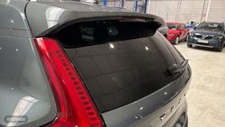 Volvo XC40 Plus, B3 Mild hybrid, Gasolina, Dark - Miniatura 40