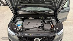 Volvo XC40 Plus, B3 Mild hybrid, Gasolina, Dark - Miniatura 7
