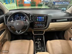 Mitsubishi Outlander 220 DI-D Kaiteki 4WD Auto 110 kW (150 CV) - Miniatura 5