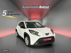 Toyota Aygo X Cross 5 AÑOS GARANTÍA - Miniatura 3