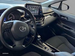 Toyota C-HR HYBRID 122CV - Miniatura 9