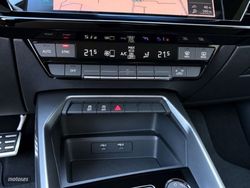 Audi A3 Sportback Black line 35 TDI 110kW 150CV - Miniatura 17