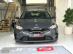 Kia Ceed 1.0 TGDI 120 CV - Miniatura 2