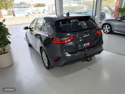 Kia Ceed 1.0 TGDI 120 CV - Miniatura 7