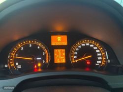 Toyota Avensis 2.0 D-4D Business - Miniatura 10