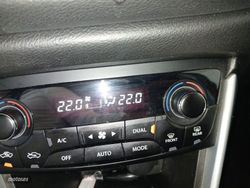 Suzuki SX4 SCross 1.6 DDiS GLX - Miniatura 17