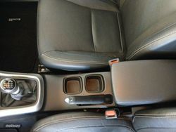 Suzuki SX4 SCross 1.6 DDiS GLX - Miniatura 22