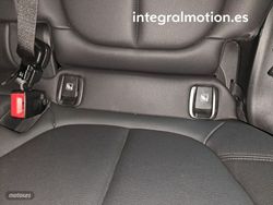 BMW X1 sDrive16d - Miniatura 23