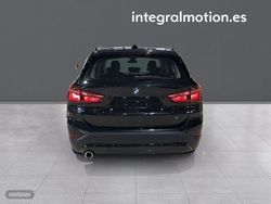 BMW X1 sDrive16d - Miniatura 25