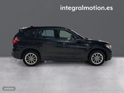 BMW X1 sDrive16d - Miniatura 26