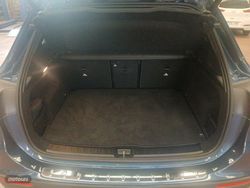 Mercedes Clase GLA 180 d Business Solution 5d - Miniatura 30